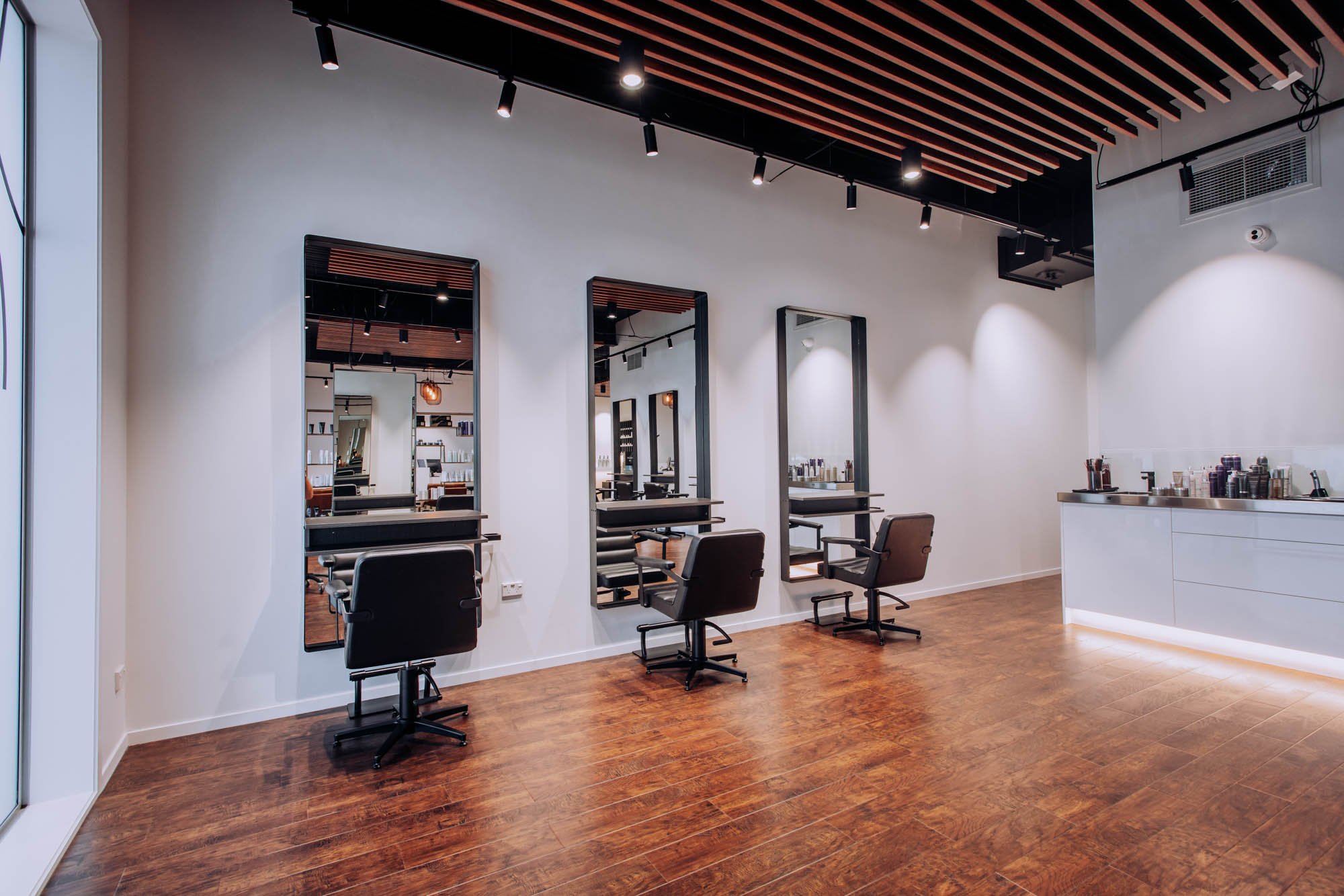 About Modo Modo Hair Hamilton